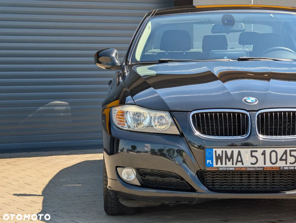 BMW Seria 3 320d Sport Line - 4