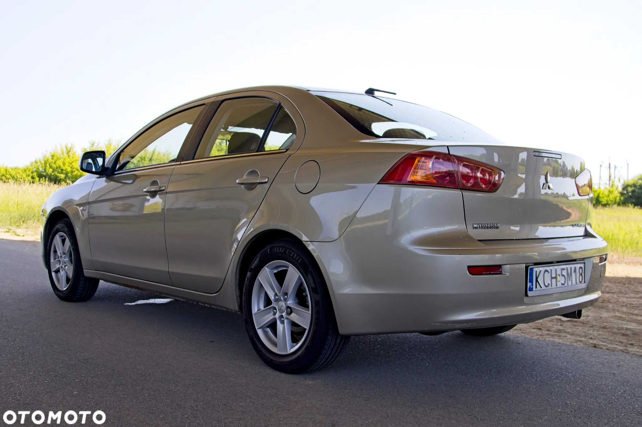 Mitsubishi Lancer 1.8 Invite - 7