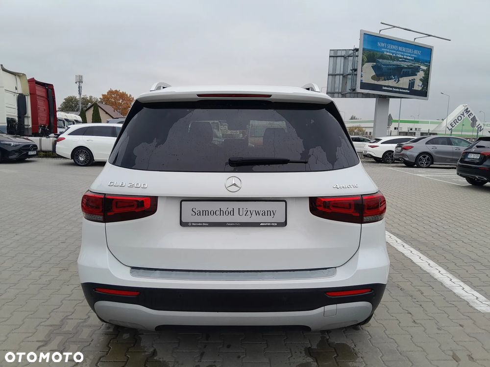 Mercedes-Benz Glb 2023 photo 4