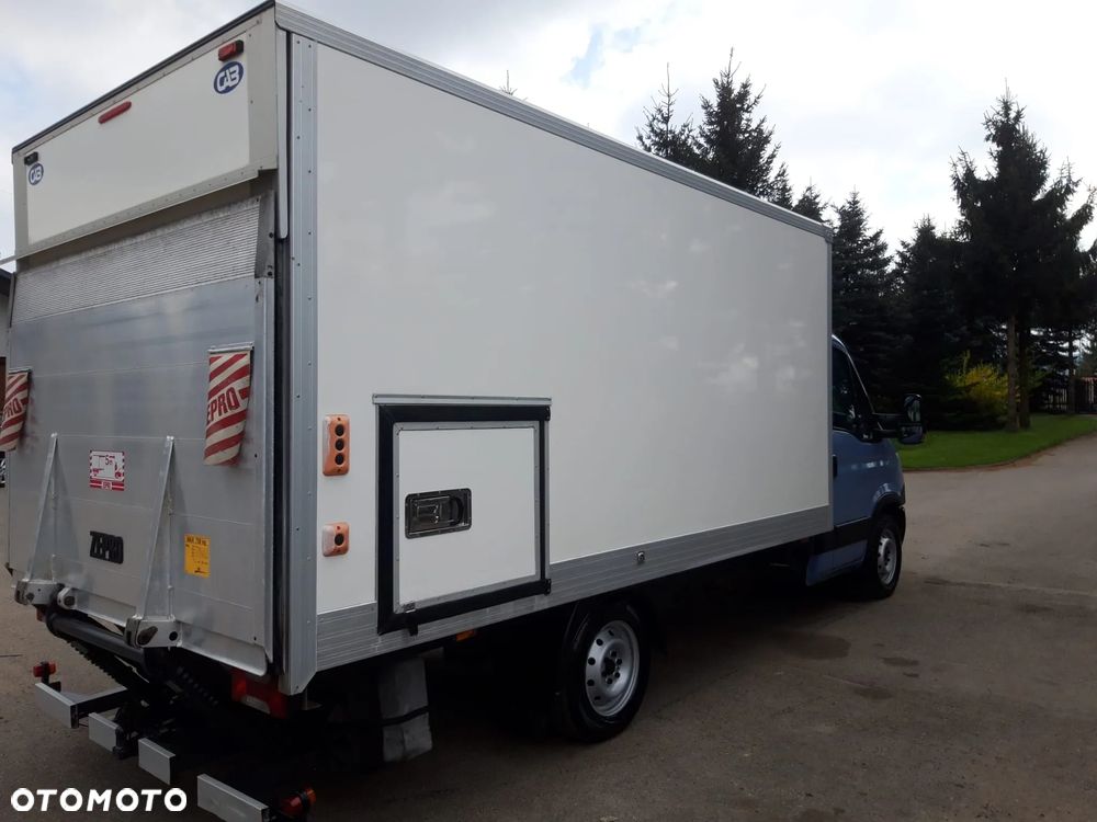 Iveco daily Super Stan tylko 270 tyś km - 4