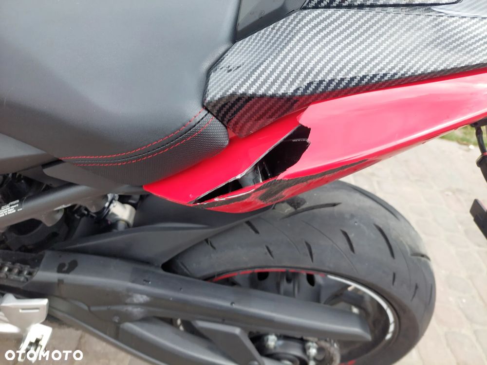 Honda CBR - 15