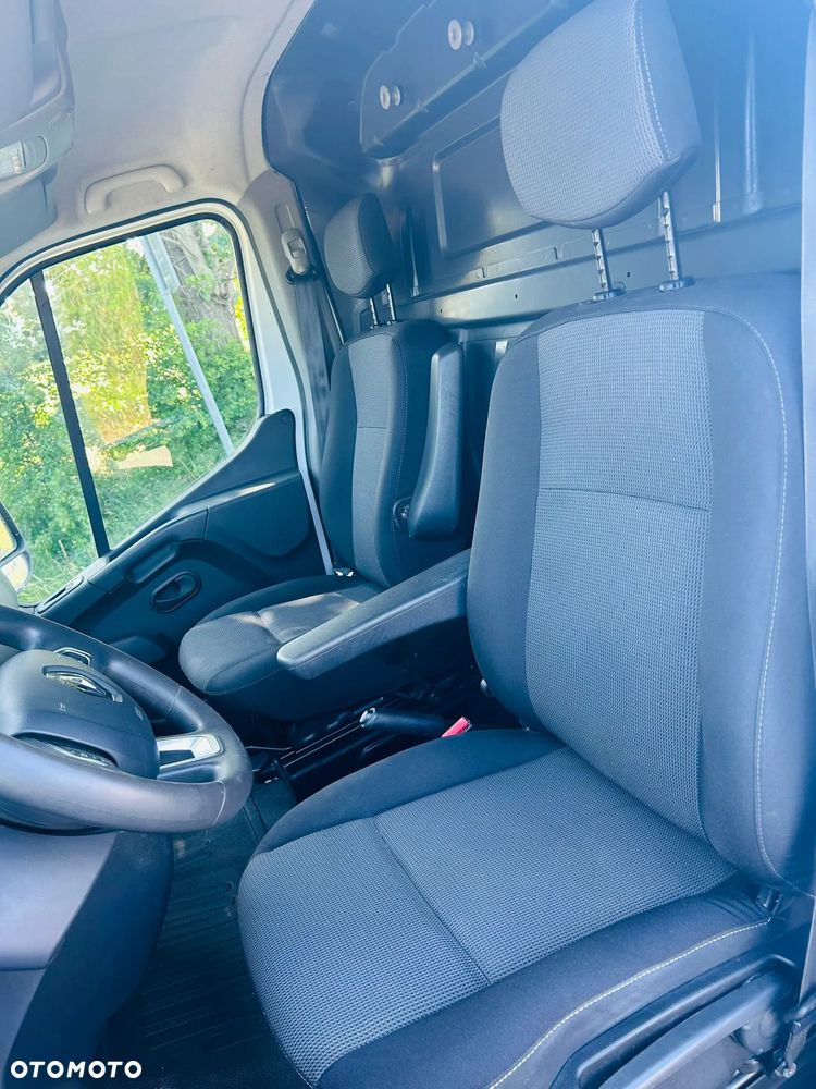 Renault Master - 13