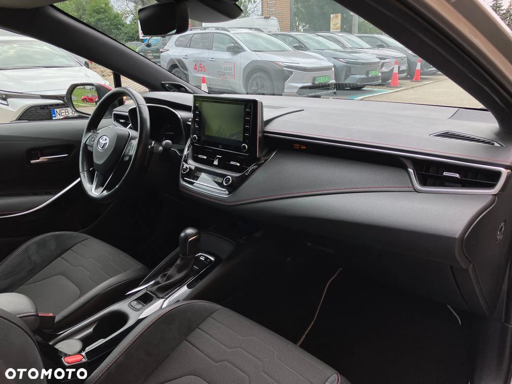 Toyota Corolla 2.0 Hybrid Selection - 19