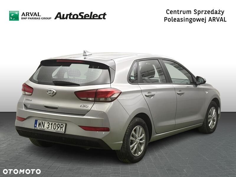 Hyundai i30 1.5 DPI Modern - 6