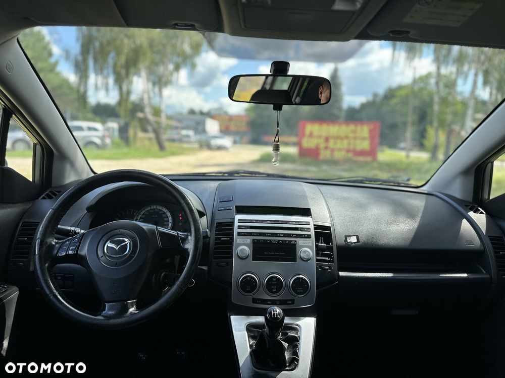 Mazda 5 - 5