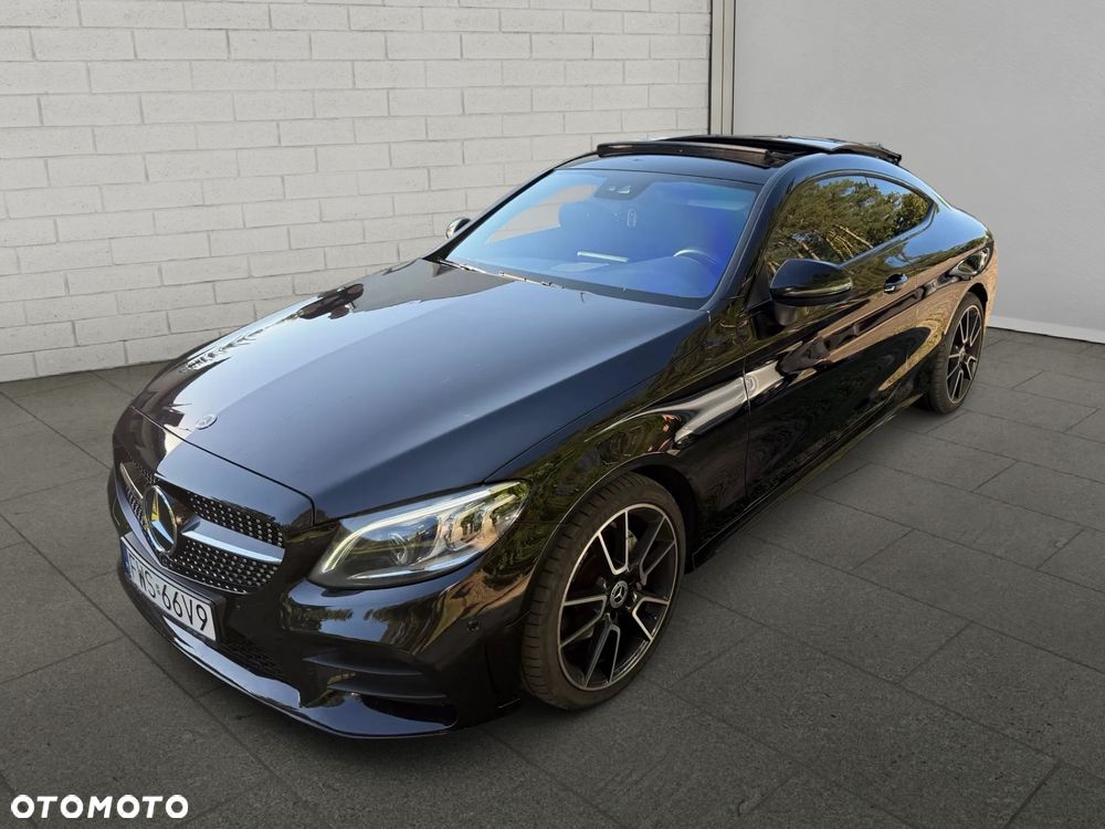 Mercedes-Benz Klasa C 220 d 4Matic 9G-TRONIC AMG Line Plus - 33