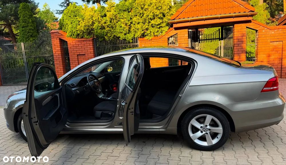 Volkswagen Passat 1.4 TSI Perfectline - 34
