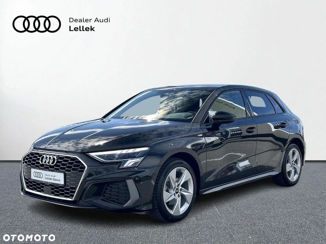 Audi A3 - 1