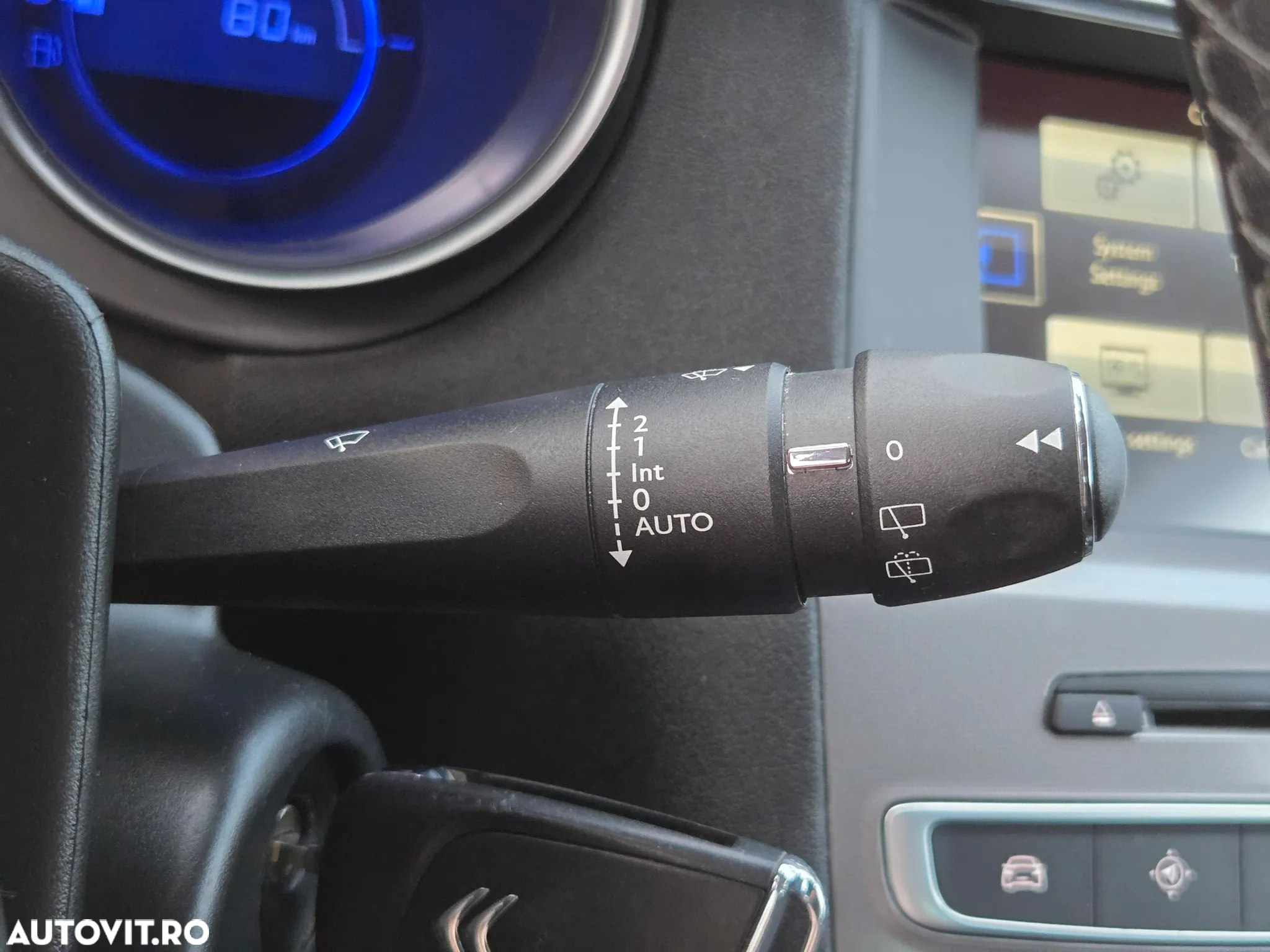 Citroën C4 1.2 PureTech S&S EAT8 Feel - 29