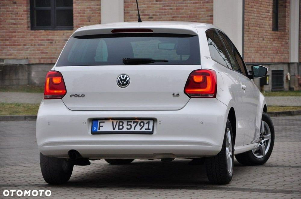 Volkswagen Polo - 13