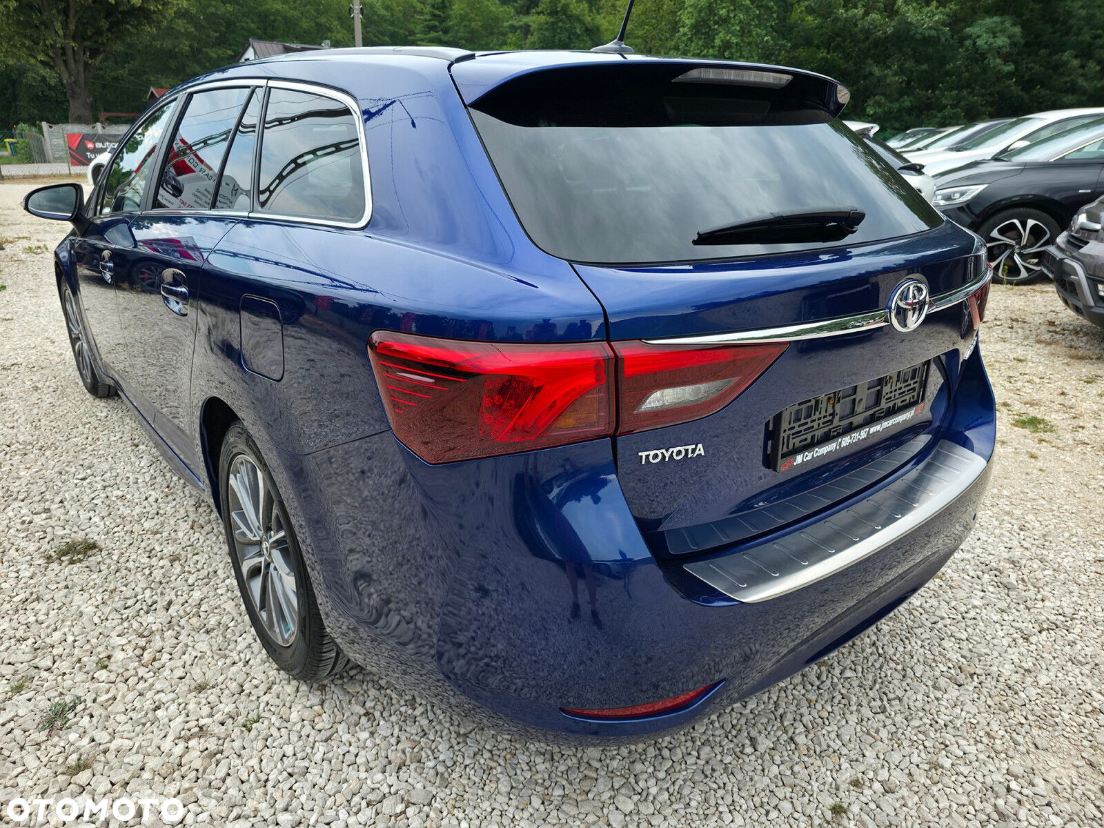 Toyota Avensis - 20