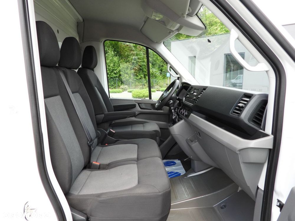 Volkswagen CRAFTER PLANDEKA 10 PALET WEBASTO TEMPOMAT KLIMATYZACJA  180KM - 39