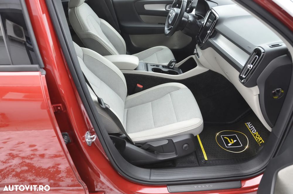 Volvo XC 40 D3 AWD Momentum Pro - 14