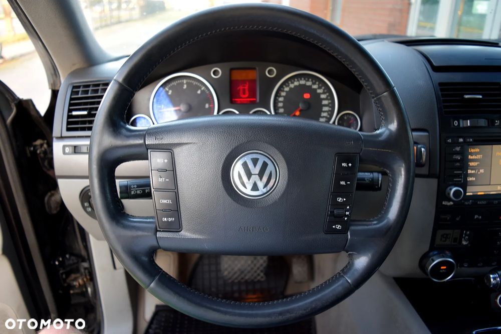 Volkswagen Touareg 3.0 V6 TDI DPF Automatik - 21