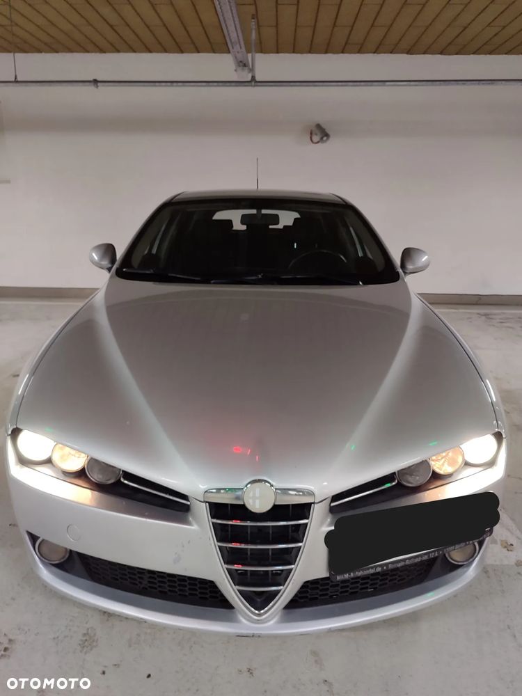 Alfa Romeo 159 - 2