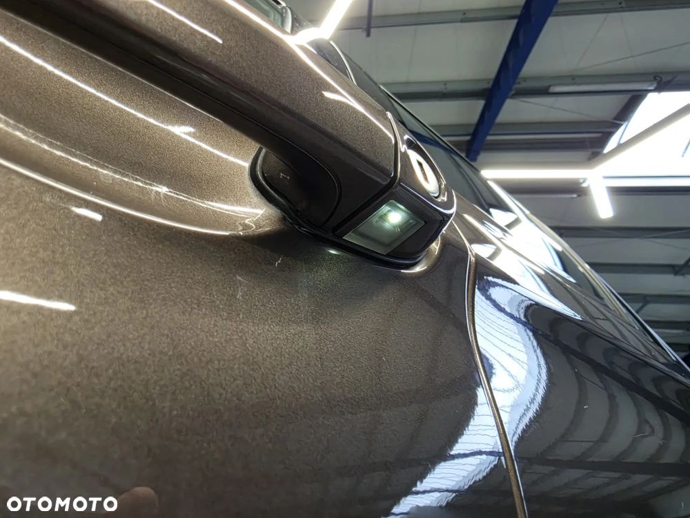 BMW Seria 3 318d Modern Line - 21