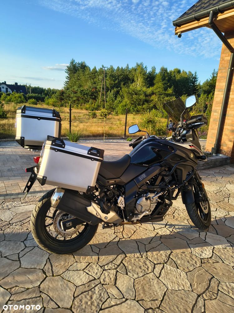Suzuki V-STROM - 30