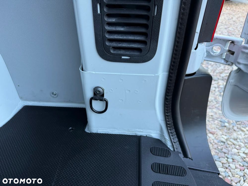 Renault Master - 18