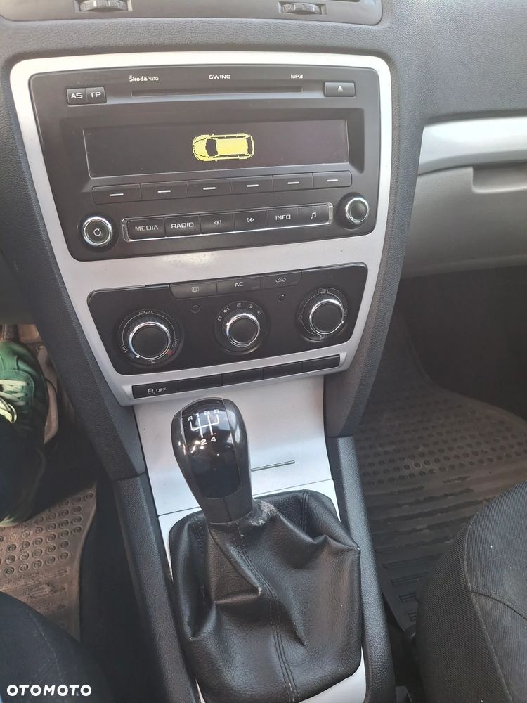 Skoda Octavia 1.6 TDI Ambition - 9