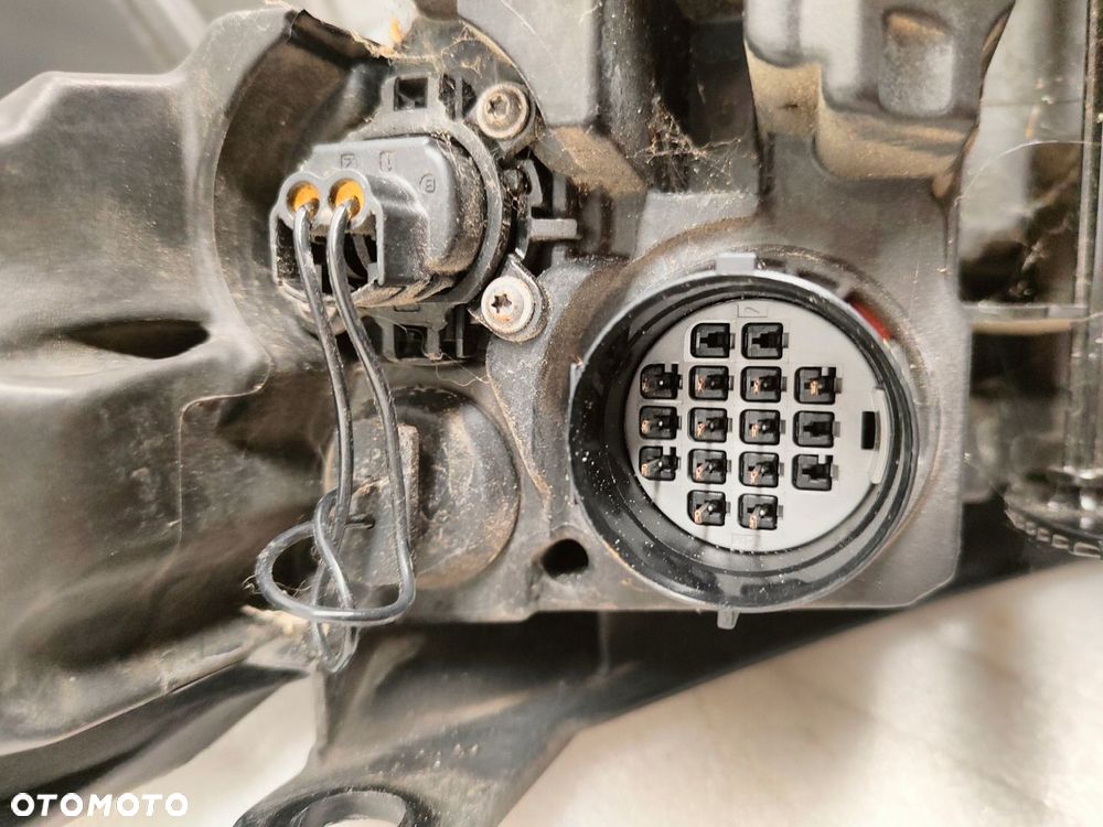 LAND ROVER EVOQUE XENON Z LED KOMPLET LAMP PRZÓD BJ32-13W029, BJ32-13W030 - 13