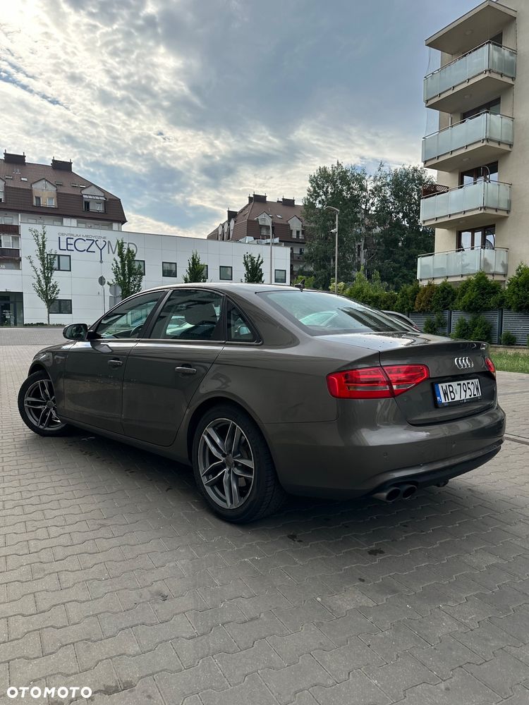Audi A4 Limousine 2.0 TDI Multitronic - 6
