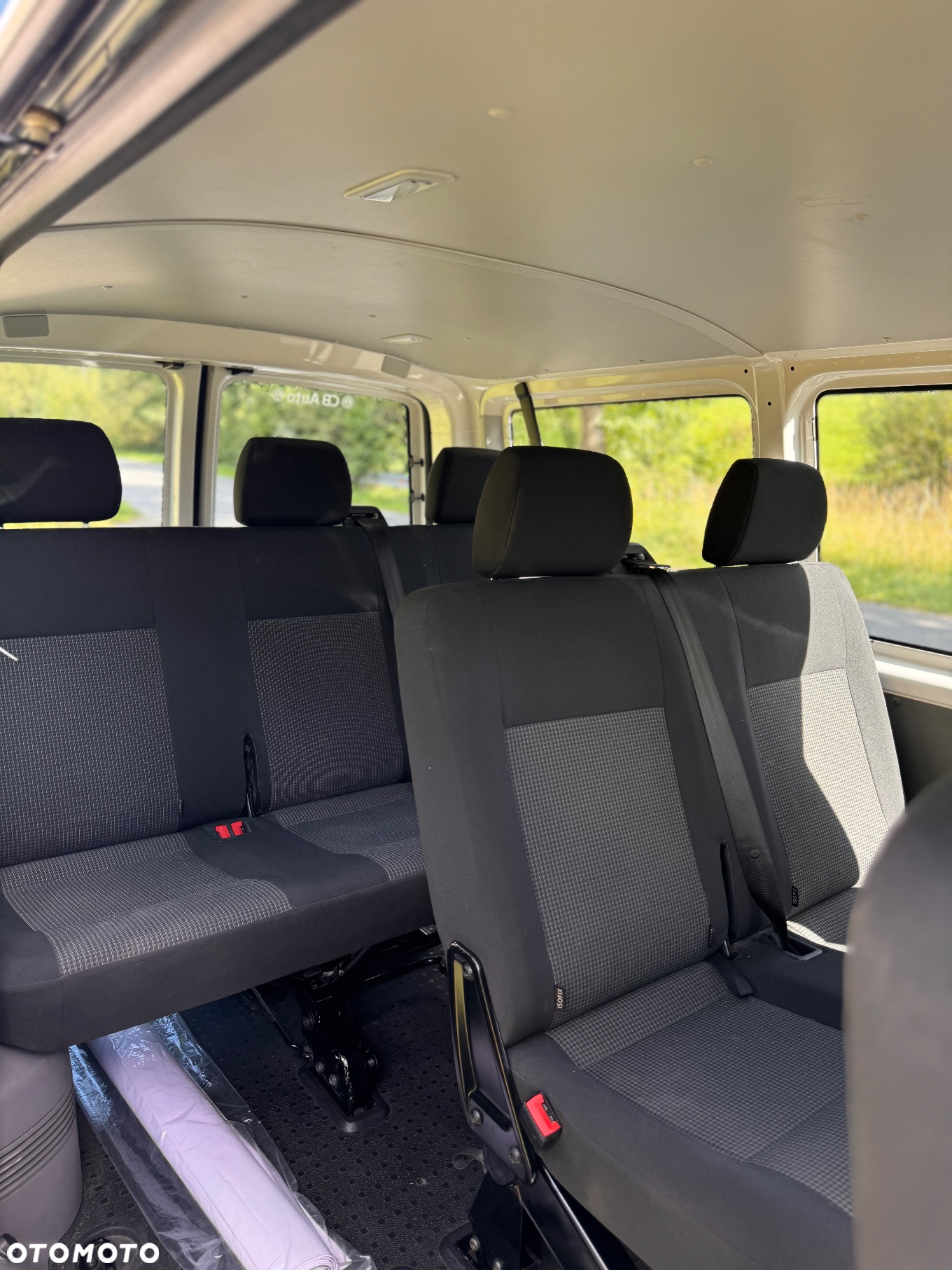 Volkswagen Transporter - 9