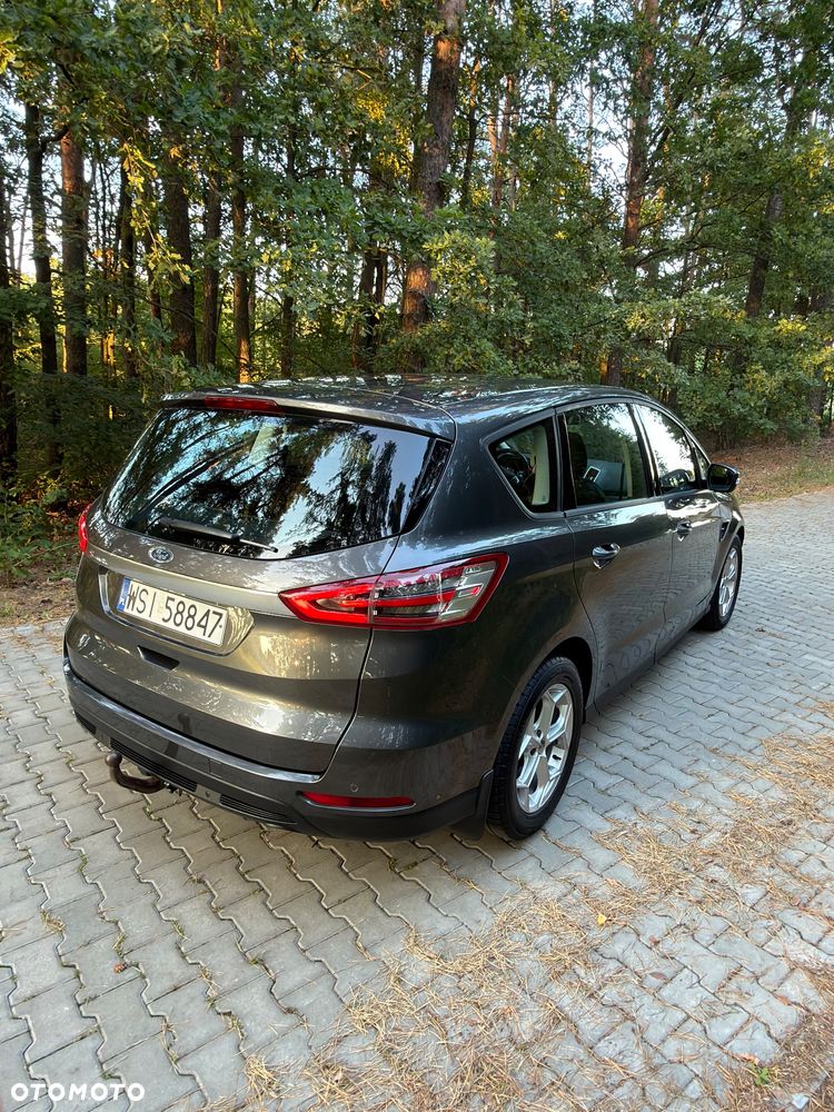 Ford S-Max - 6