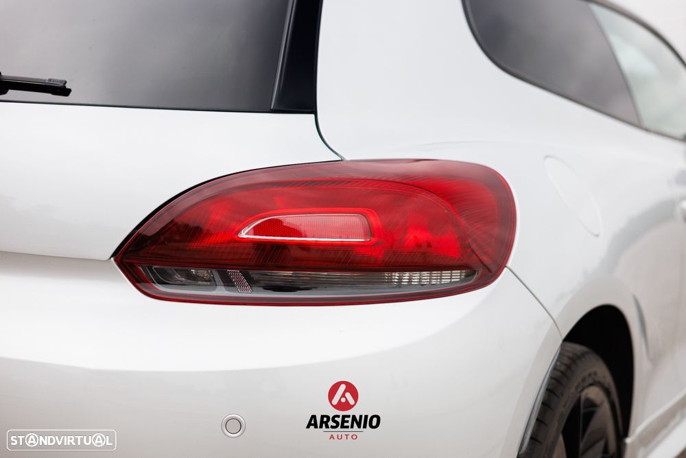 VW Scirocco 2.0 TSI DSG GTS - 24