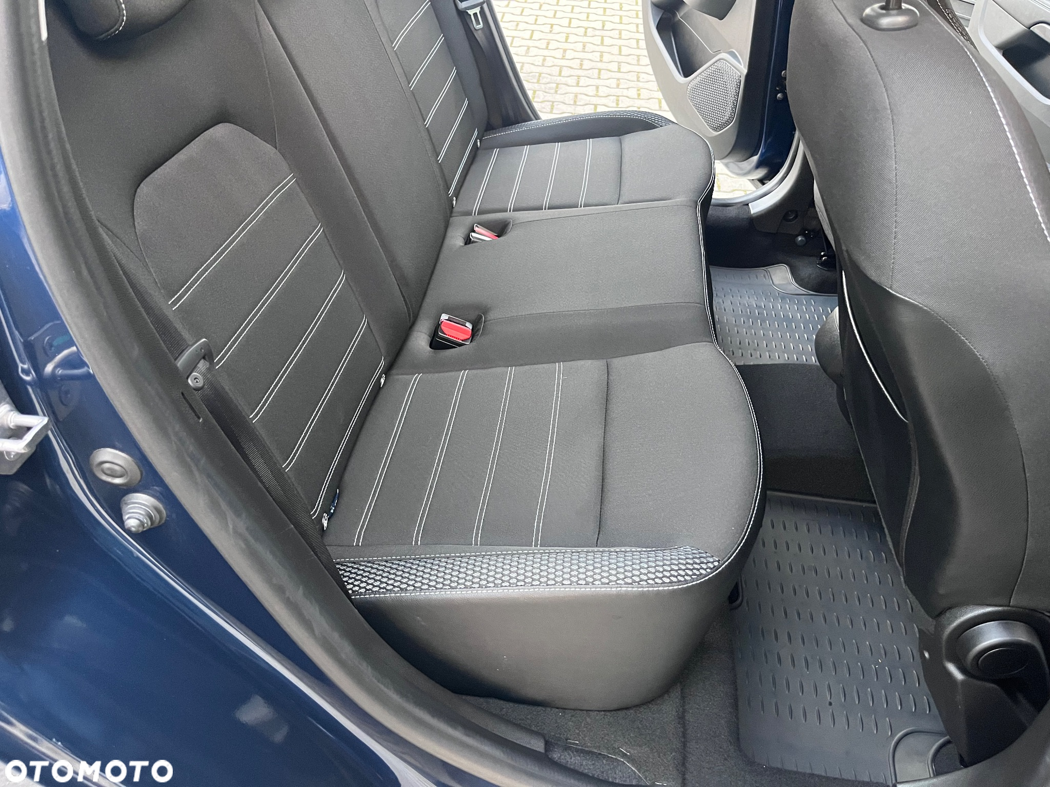 Dacia Duster dCi 110 FAP 4x2 EDC Prestige - 37