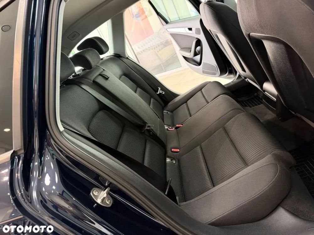 Audi A4 Avant 2.0 TFSI multitronic Ambition - 29