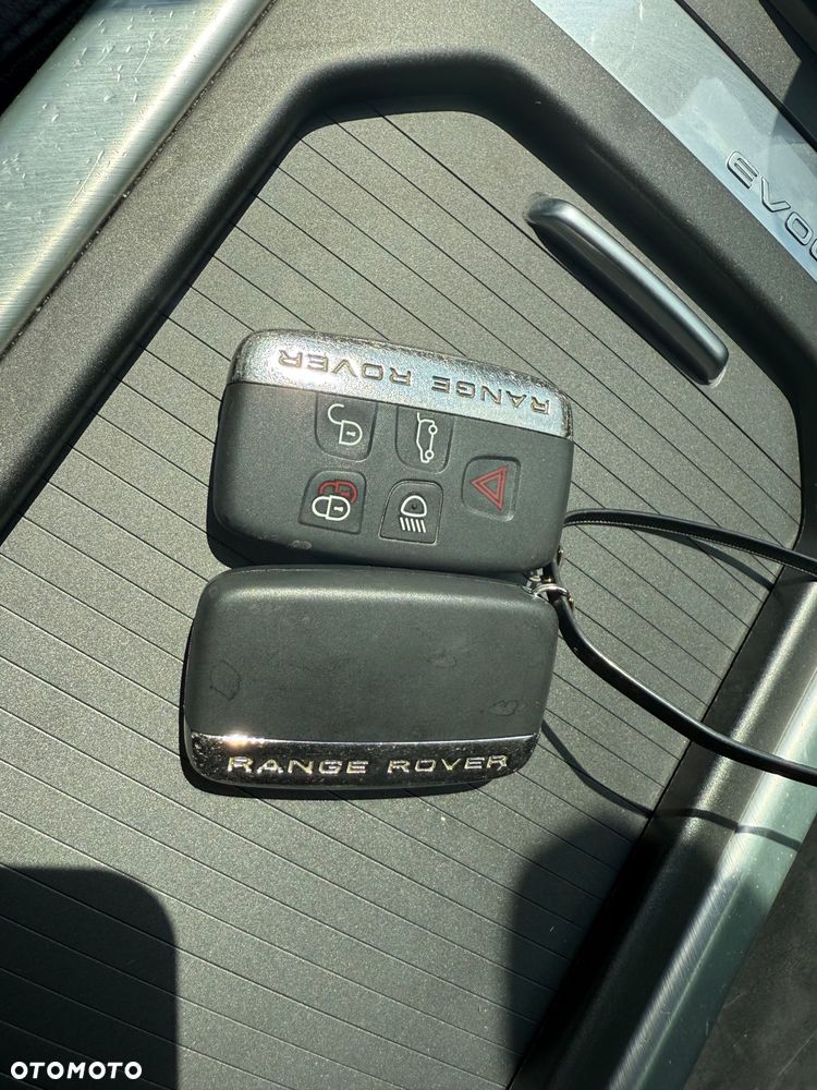 Land Rover Range Rover Evoque - 15