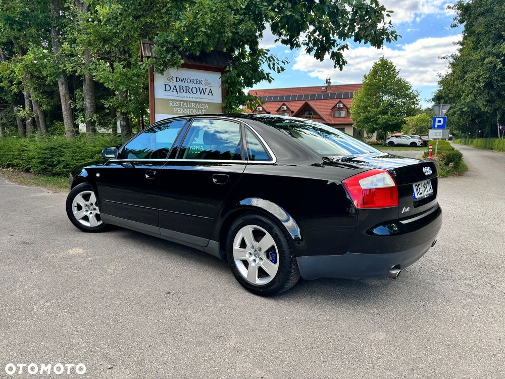 Audi A4 Limousine 1.8T - 11