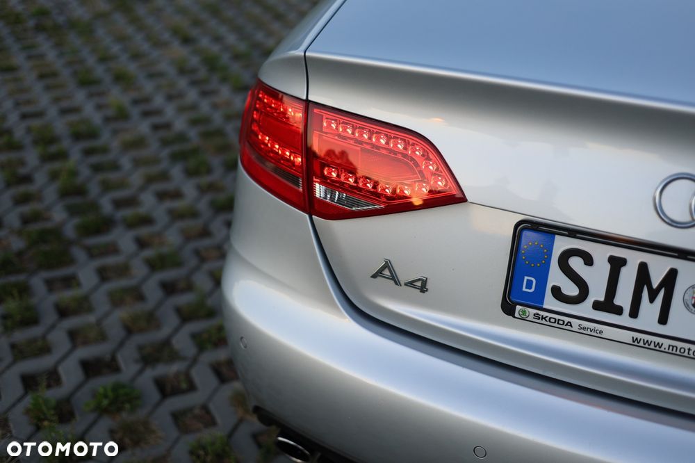 Audi A4 Limousine 1.8 TFSI Ambiente - 30