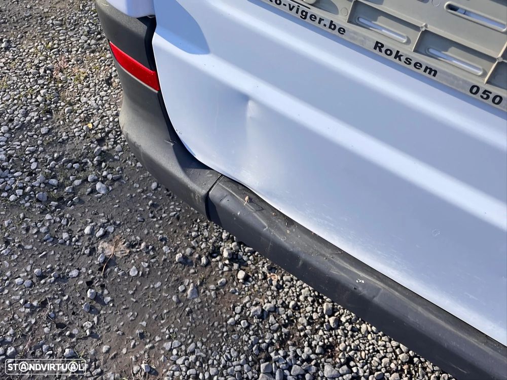 Mercedes-Benz vito 113cdi com câmara de frio e congelação - 18