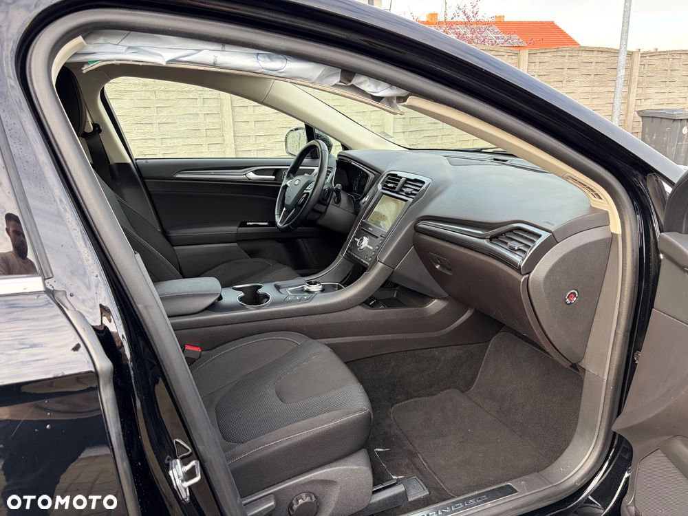 Ford Mondeo 2.0 EcoBlue Titanium - 18