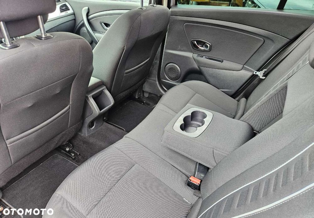 Renault Megane - 10