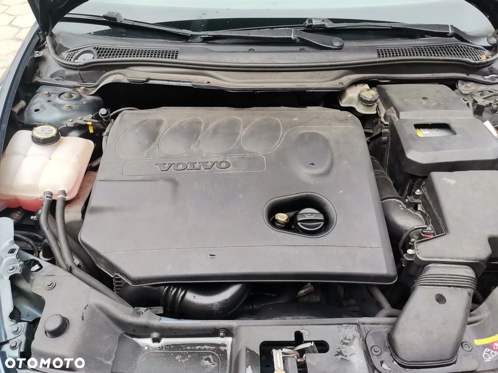 Volvo V50 2.0D Momentum - 8