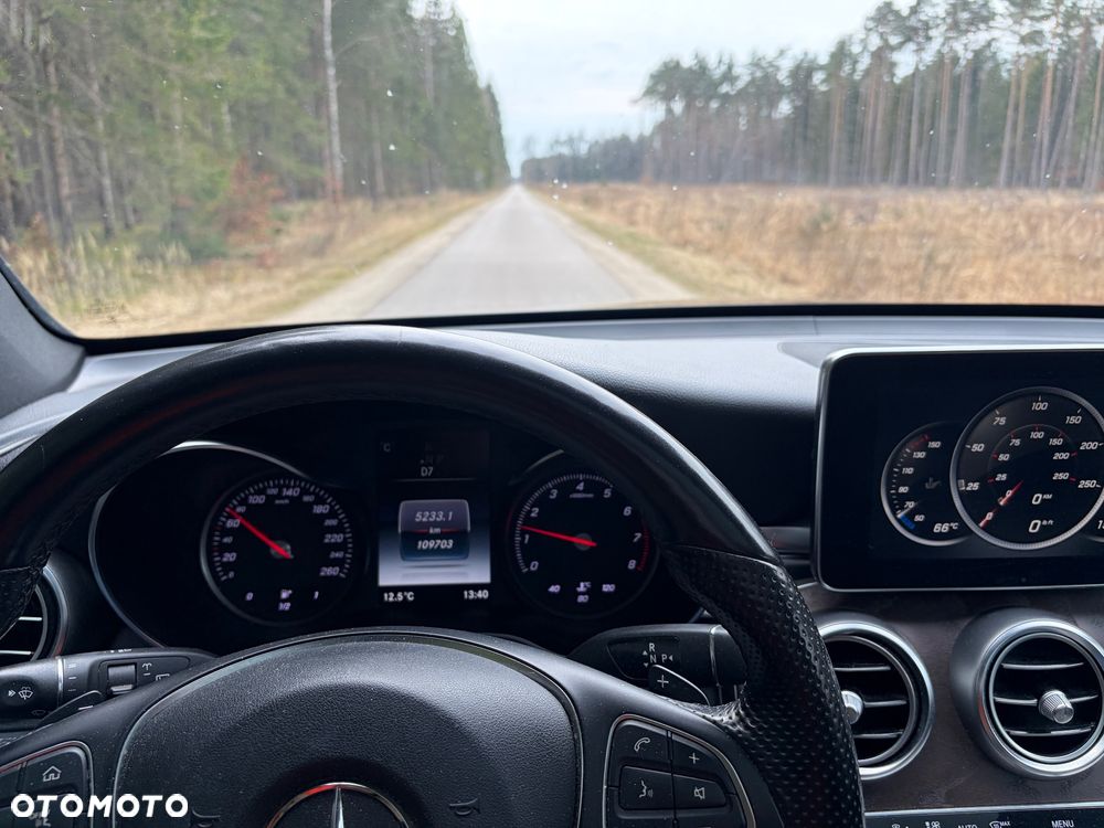 Mercedes-Benz GLC 300 4Matic 9G-TRONIC - 11