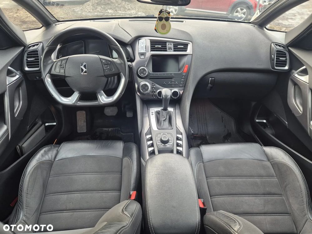 Citroën DS5 1.6 THP SoChic - 9