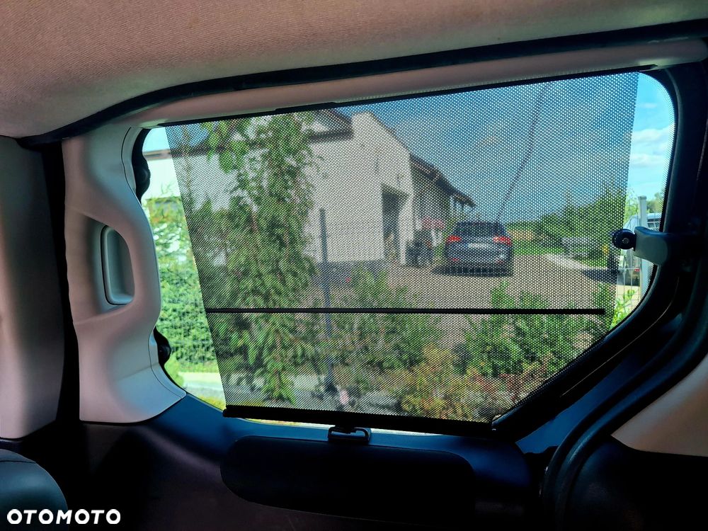 Citroën Berlingo Multispace BlueHDi 120 S&S 90 Jahre - 22