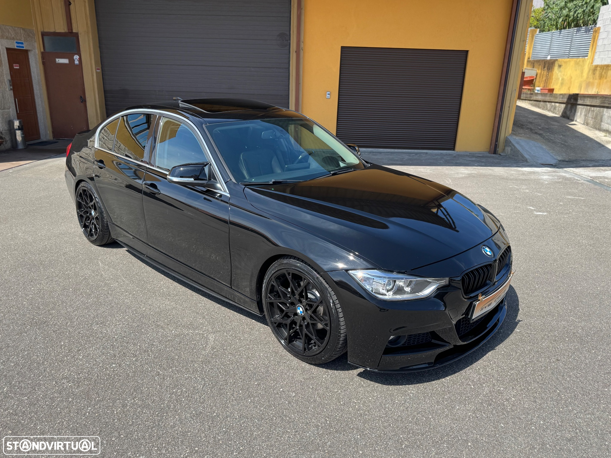 BMW 328 i Auto Pack M - 22