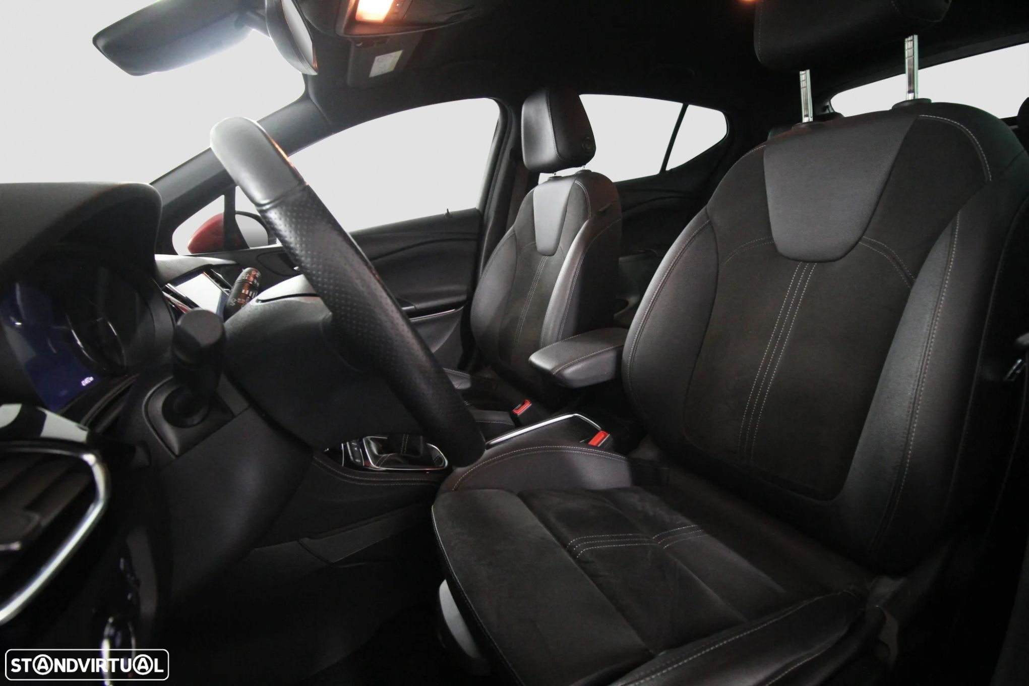 Opel Astra 1.2 T Ultimate S/S - 11