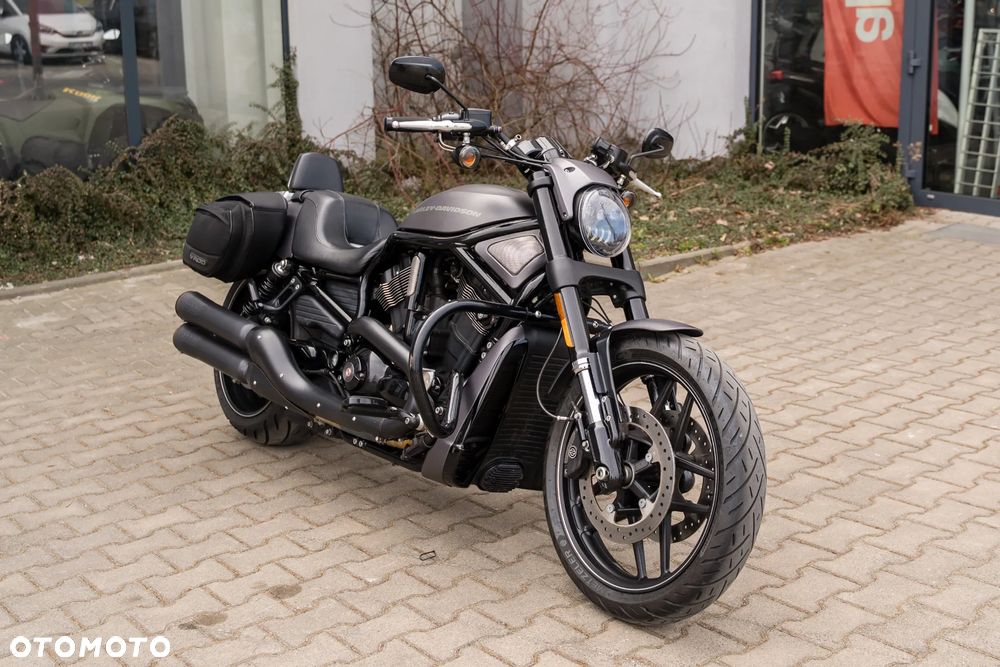 Harley-Davidson V-Rod Night Rod - 3
