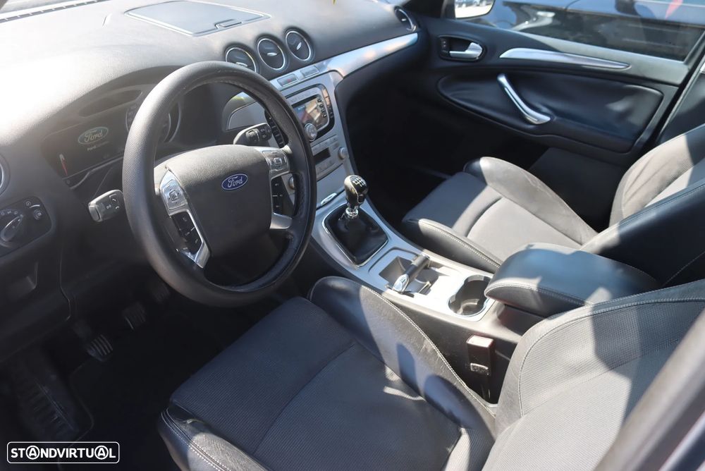 Ford S-Max 1.8 TDCi Titanium 7L - 3