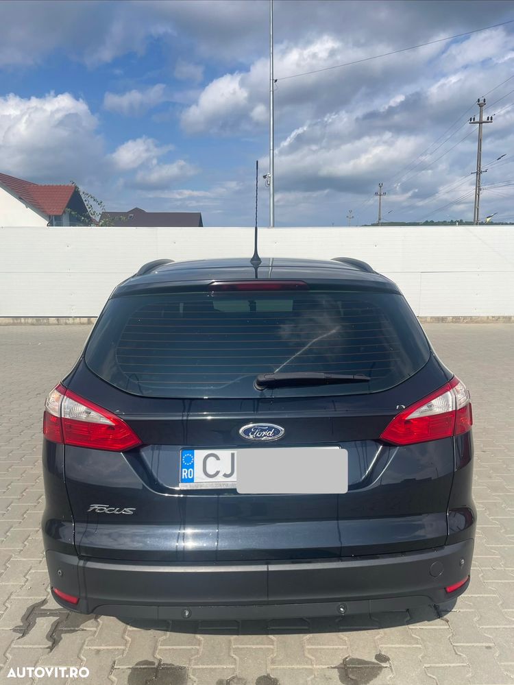 Ford Focus 1.6 TDCI DPF Titanium - 2
