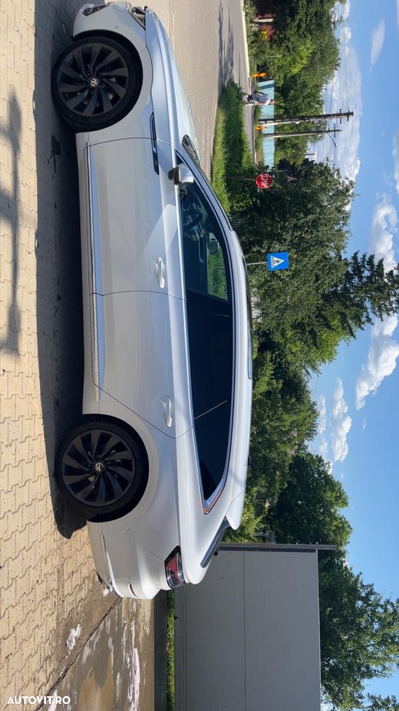 Volkswagen ARTEON 2.0 TDI 4Motion DSG R-Line - 4