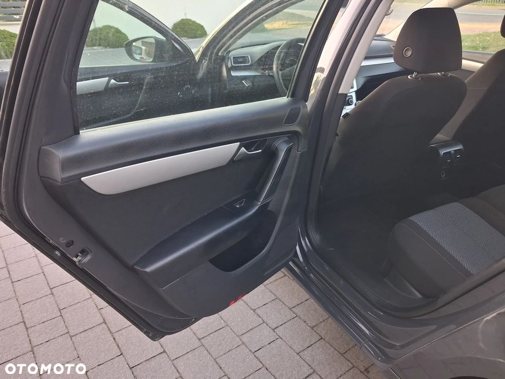 Volkswagen Passat 1.6 TDI BlueMotion - 16