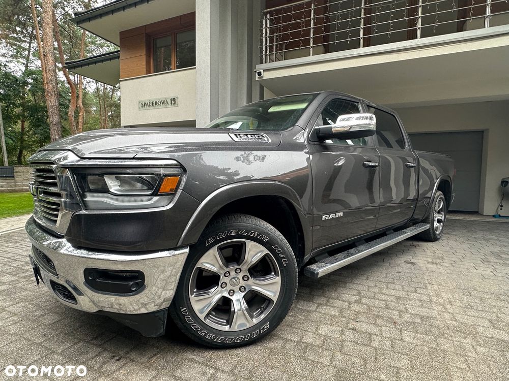 Dodge RAM 1500 5.7 4x4 - 8