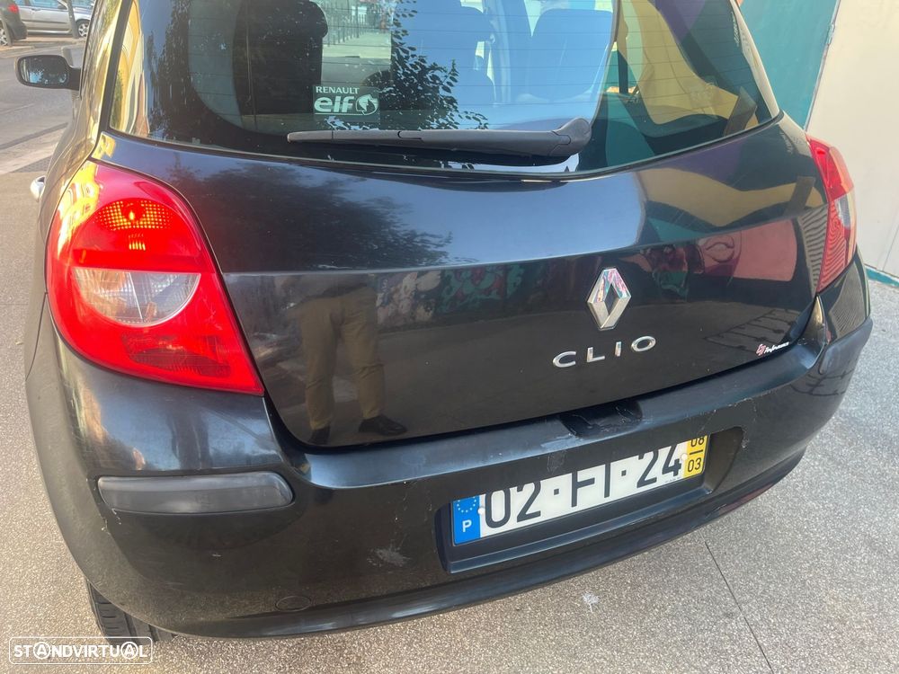 Renault Clio 1.5 dCi Dynamique - 23