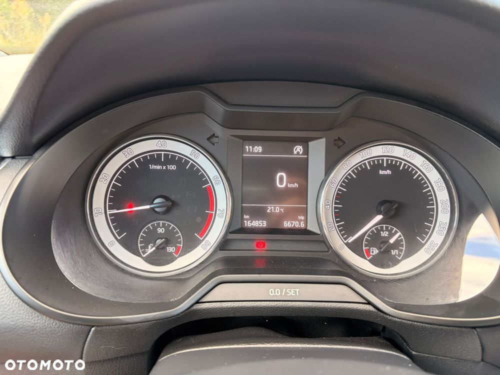 Skoda Octavia 1.5 TSI ACT Style - 5